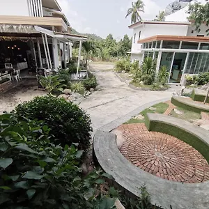 Field-d House Ko Tao