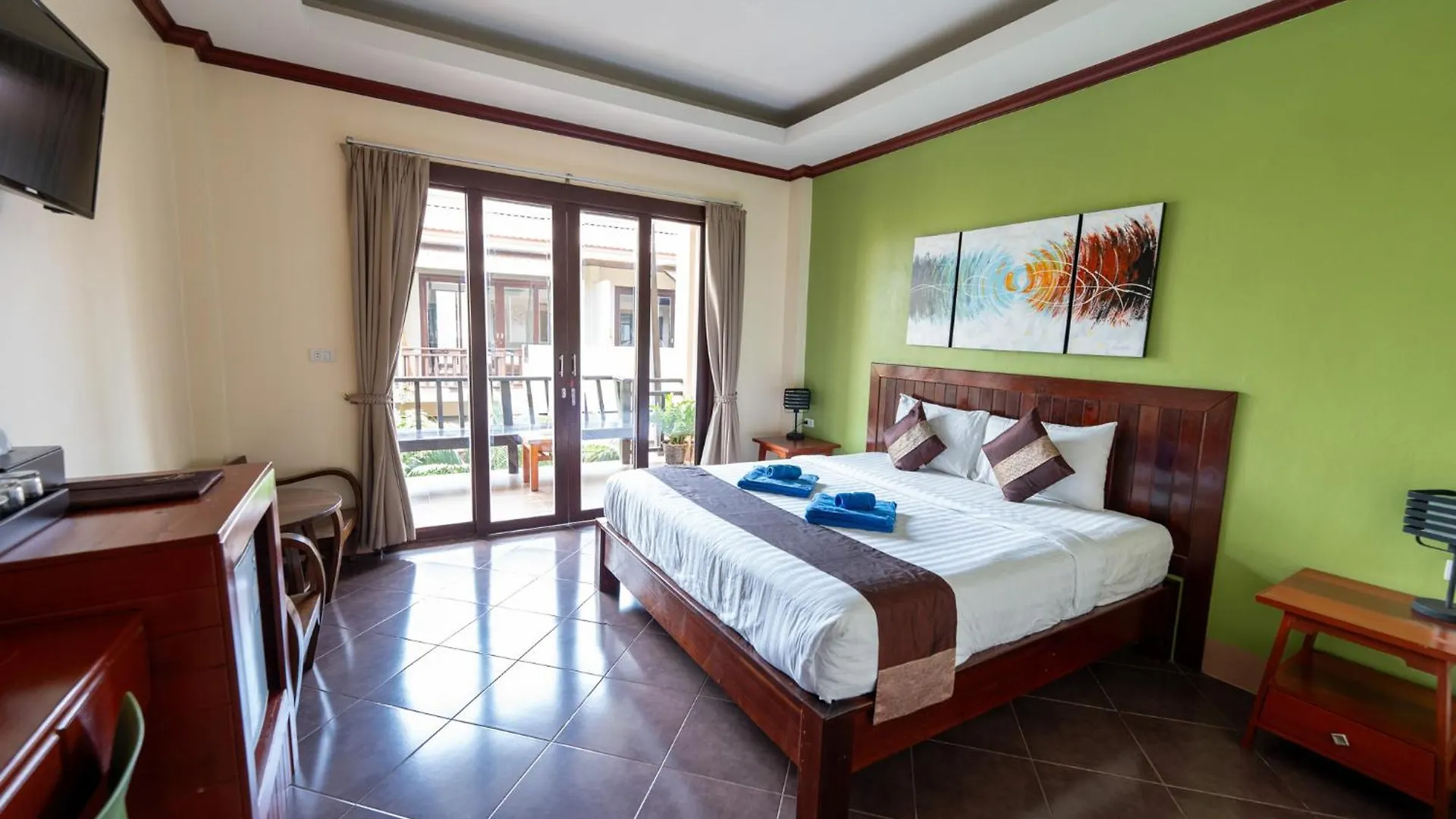Wind Beach Resort Koh Tao