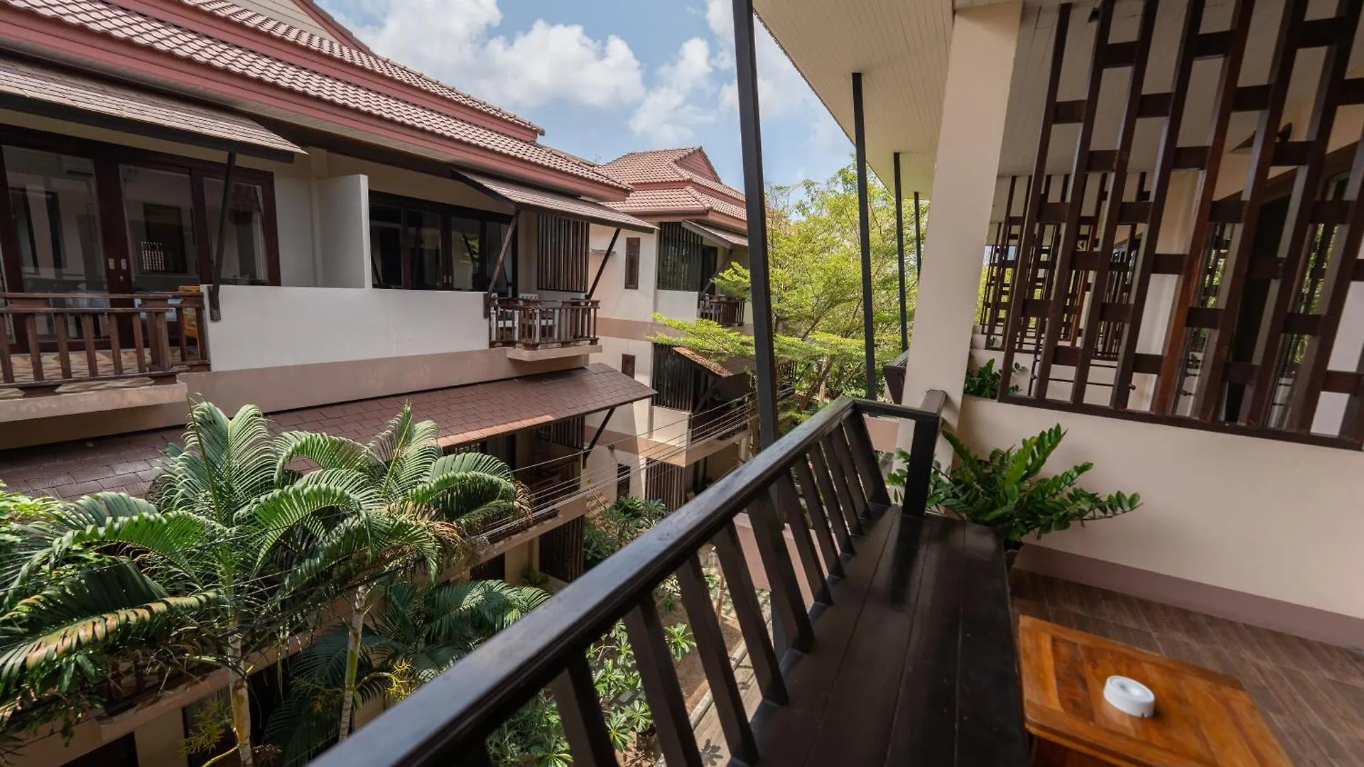Wind Beach Resort Koh Tao
